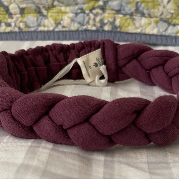 Kate Quinn Headband Bundle of 4. Size Medium Organic Cotton. Size Small Modal. - Picture 4 of 5
